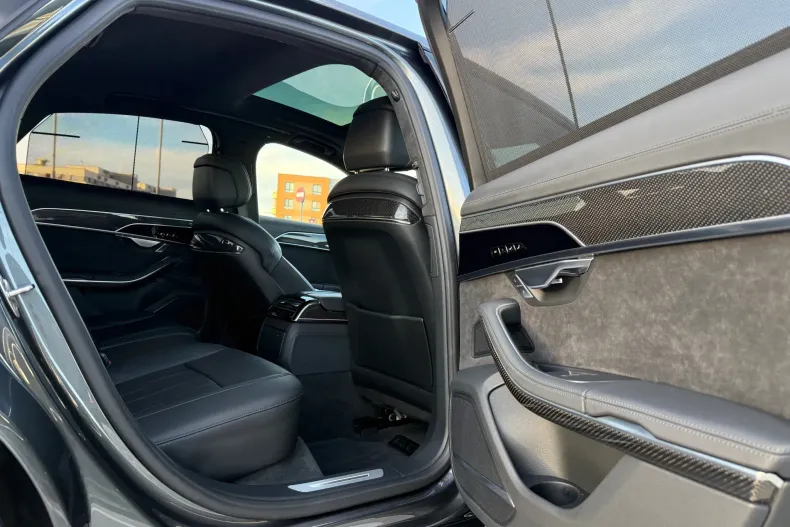 Audi S8 din 2021 cu 106.993 km - oferta AUD153503 - foto 36
