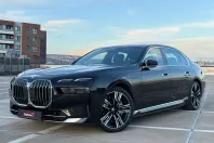 BMW Seria 7 din 2023 cu 49.990 km - oferta BMW153504 - foto 1