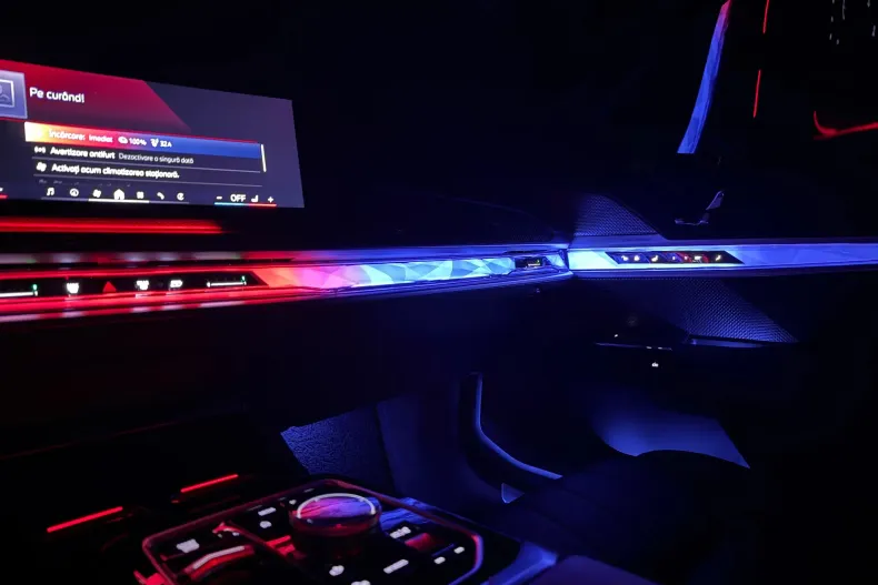 BMW Seria 7 din 2023 cu 49.990 km - oferta BMW153504 - foto 8