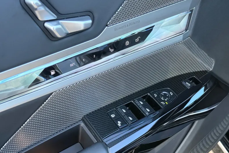 BMW Seria 7 din 2023 cu 49.990 km - oferta BMW153504 - foto 17