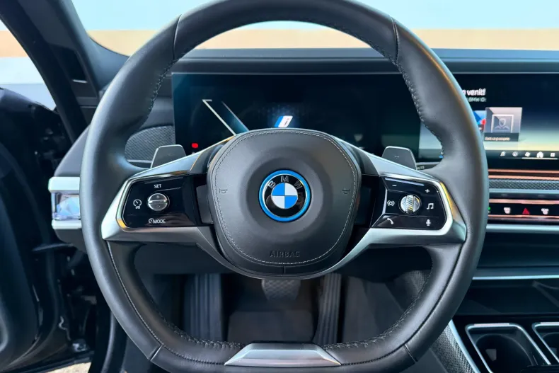 BMW Seria 7 din 2023 cu 49.990 km - oferta BMW153504 - foto 21