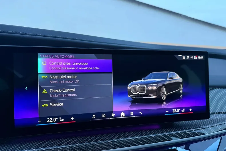 BMW Seria 7 din 2023 cu 49.990 km - oferta BMW153504 - foto 25