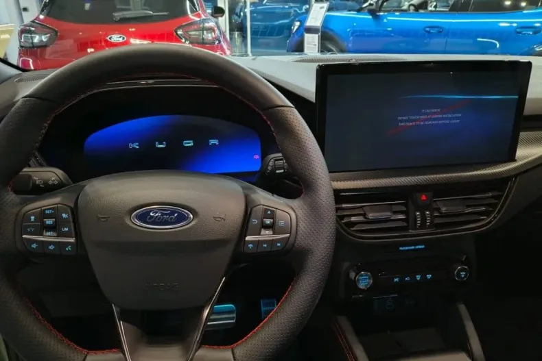 Ford Kuga din 2025 cu 1 km - oferta FOR153505 - foto 6