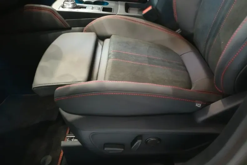 Ford Kuga din 2025 cu 1 km - oferta FOR153505 - foto 7