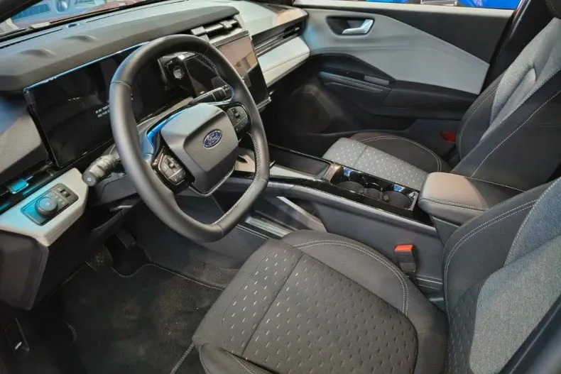 Ford Puma din 2025 cu 1 km - oferta FOR153506 - foto 8