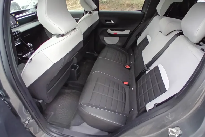 Citroën C3 din 2024 cu 4.900 km - oferta CIT153507 - foto 13