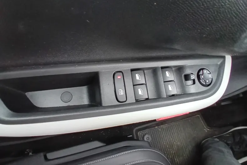 Citroën C3 din 2024 cu 4.900 km - oferta CIT153507 - foto 28