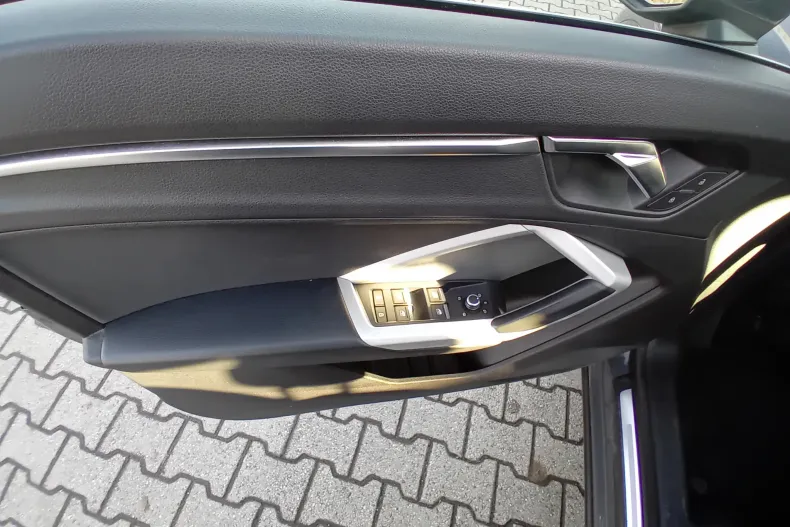 Audi Q3 din 2020 cu 164.800 km - oferta AUD153508 - foto 19