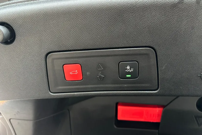 Peugeot 508 din 2019 cu 172.000 km - oferta PEU153509 - foto 34