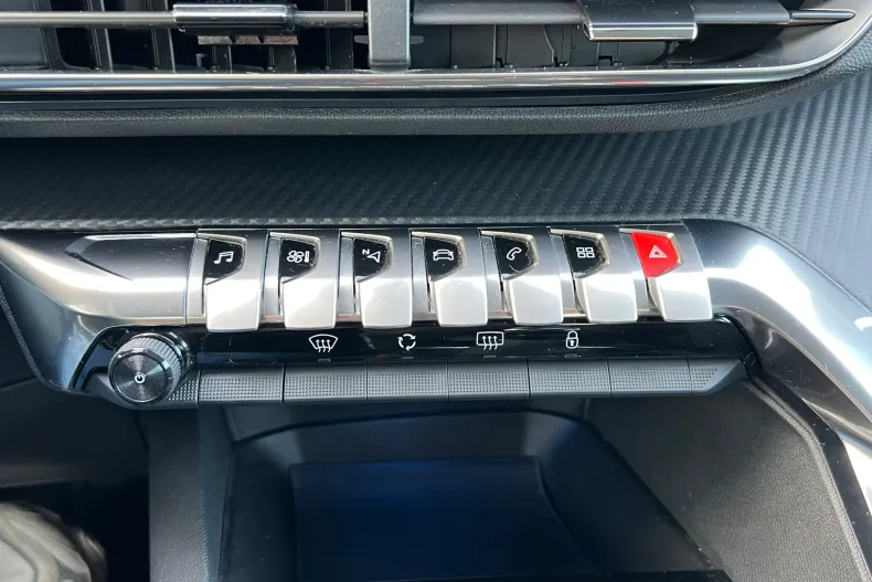 Peugeot 3008 din 2021 cu 131.000 km - oferta PEU153512 - foto 20