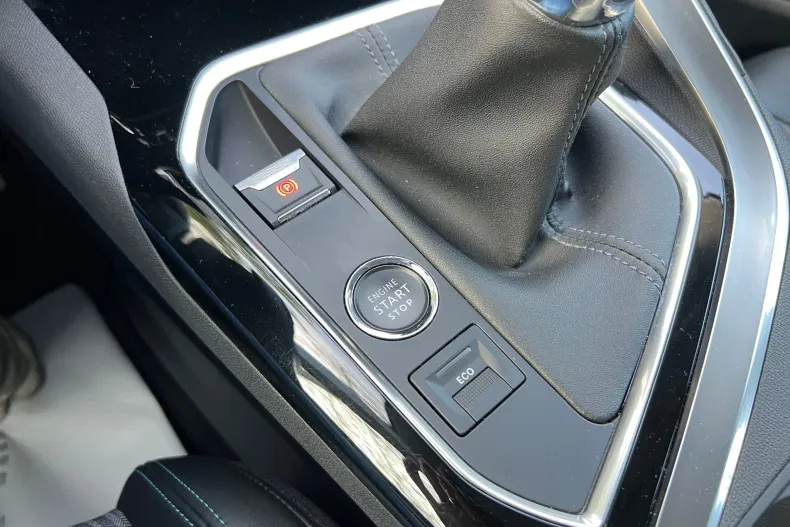 Peugeot 3008 din 2021 cu 131.000 km - oferta PEU153512 - foto 21