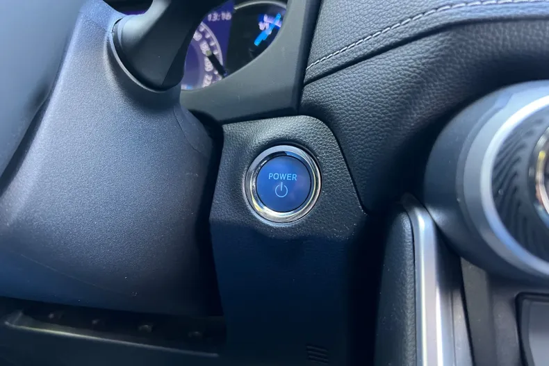 Toyota RAV4 din 2019 cu 149.000 km - oferta TOY153514 - foto 20