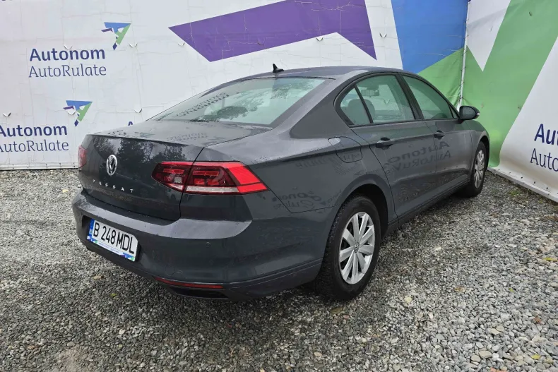 Volkswagen Passat din 2020 cu 49.712 km - oferta VOL153517 - foto 5