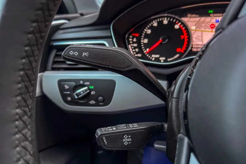 Audi A4 din 2022 cu 67.000 km - oferta AUD153523 - foto 20