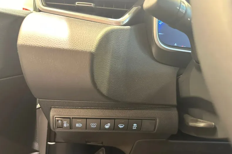 Toyota Corolla din 2025 cu 2 km - oferta TOY153529 - foto 12