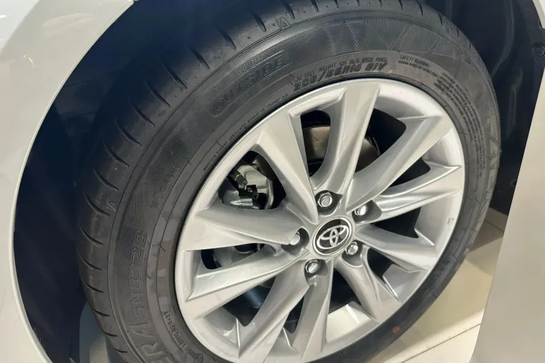 Toyota Corolla din 2025 cu 2 km - oferta TOY153529 - foto 18