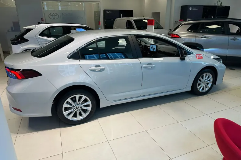 Toyota Corolla din 2025 cu 2 km - oferta TOY153529 - foto 21