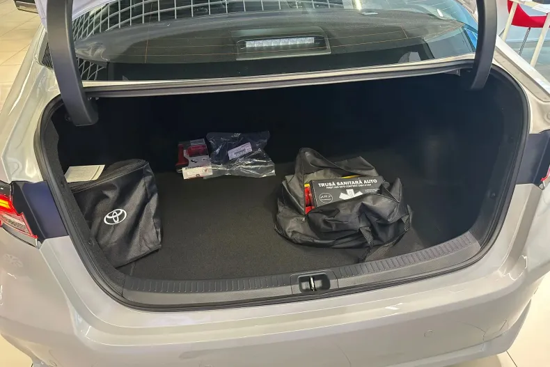 Toyota Corolla din 2025 cu 2 km - oferta TOY153529 - foto 24