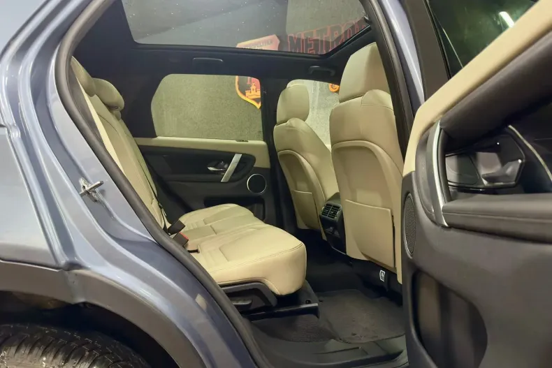 Land Rover Discovery Sport din 2020 cu 158.000 km - oferta LAN153530 - foto 8