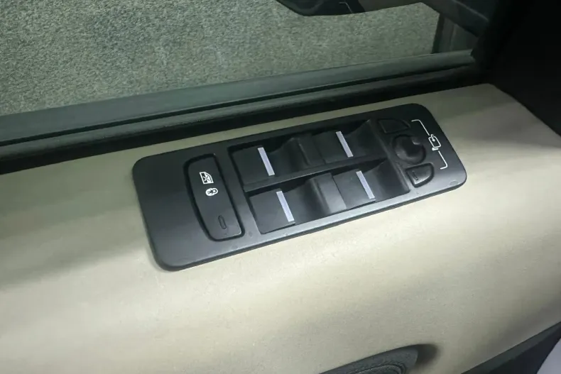 Land Rover Discovery Sport din 2020 cu 158.000 km - oferta LAN153530 - foto 11