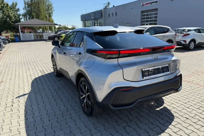 Toyota C-HR din 2025 cu 4 km - oferta TOY153531 - foto 3