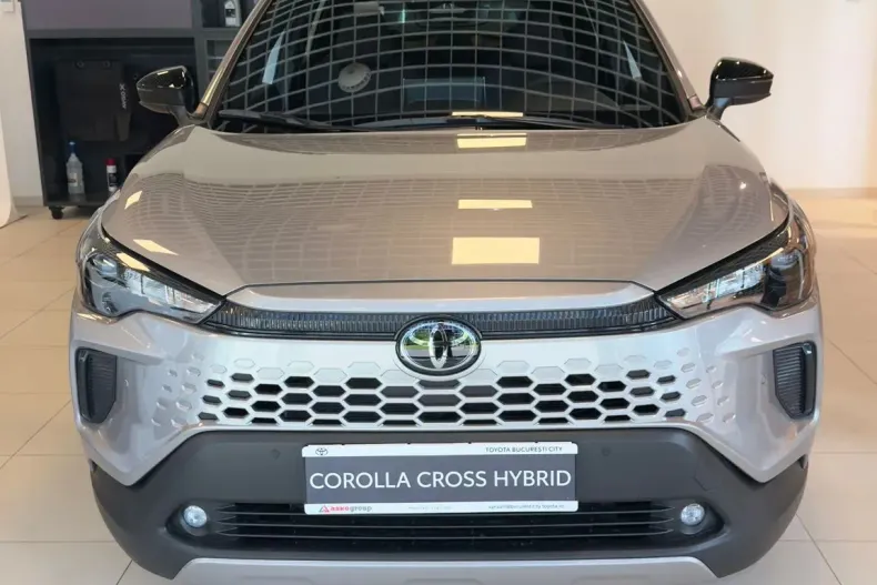 Toyota Corolla Cross din 2025 cu 5 km - oferta TOY153532 - foto 3