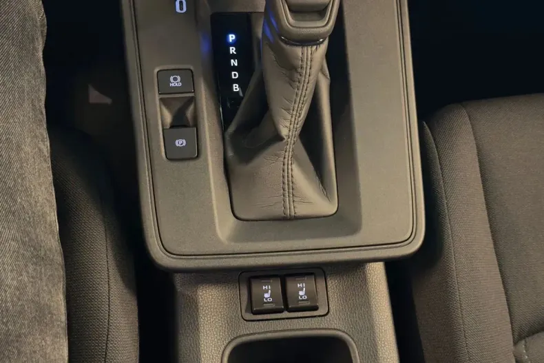 Toyota Corolla Cross din 2025 cu 5 km - oferta TOY153532 - foto 31