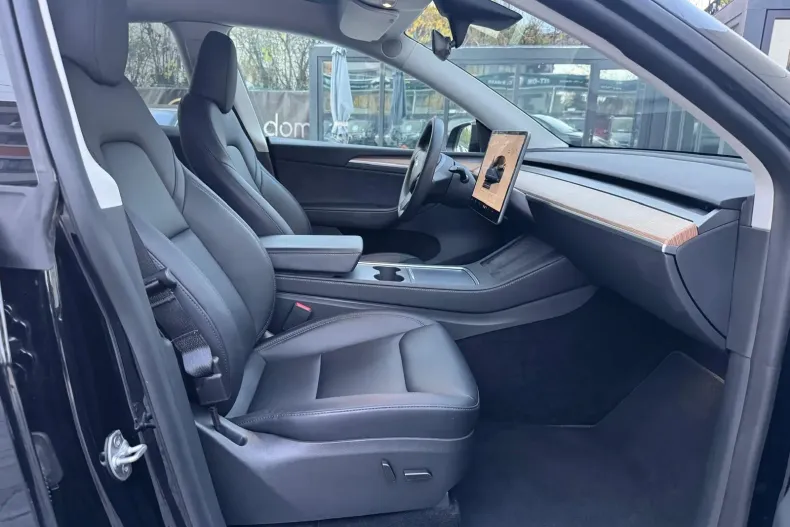 Tesla Model Y din 2023 cu 104.000 km - oferta TES153538 - foto 13