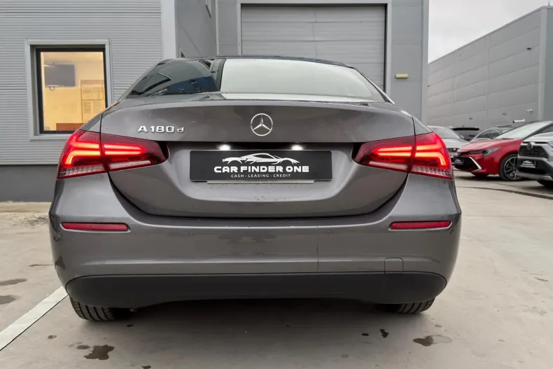 Mercedes-Benz A din 2021 cu 107.300 km - oferta MER153540 - foto 32