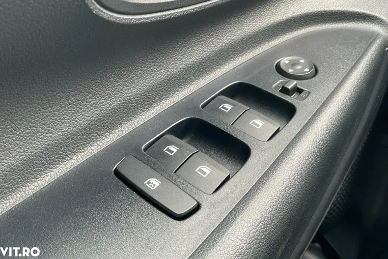 Hyundai i20 din 2020 cu 41.370 km - oferta HYU153544 - foto 16