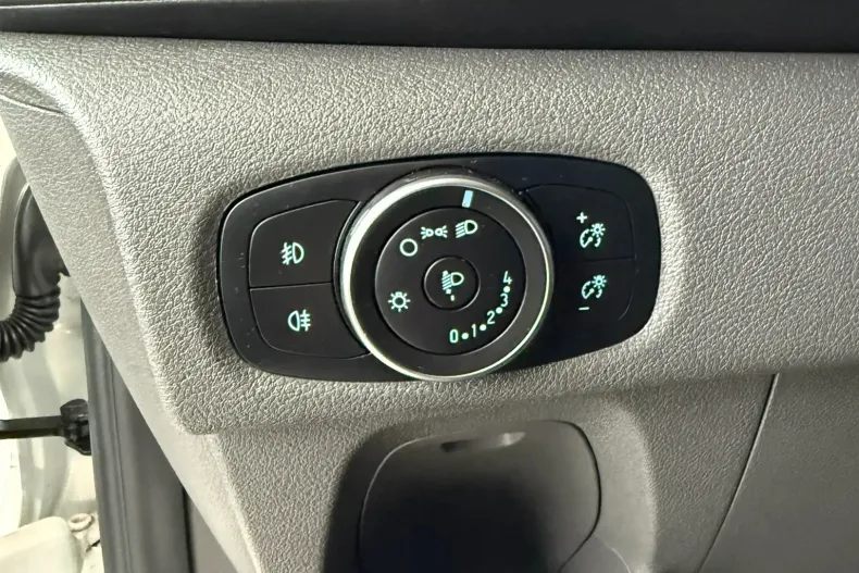 Ford Transit Custom din 2020 cu 155.459 km - oferta FOR153548 - foto 31