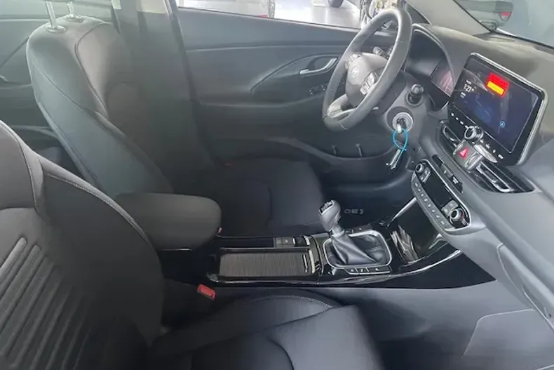 Hyundai i30 din 2025 cu 7 km - oferta HYU153549 - foto 7