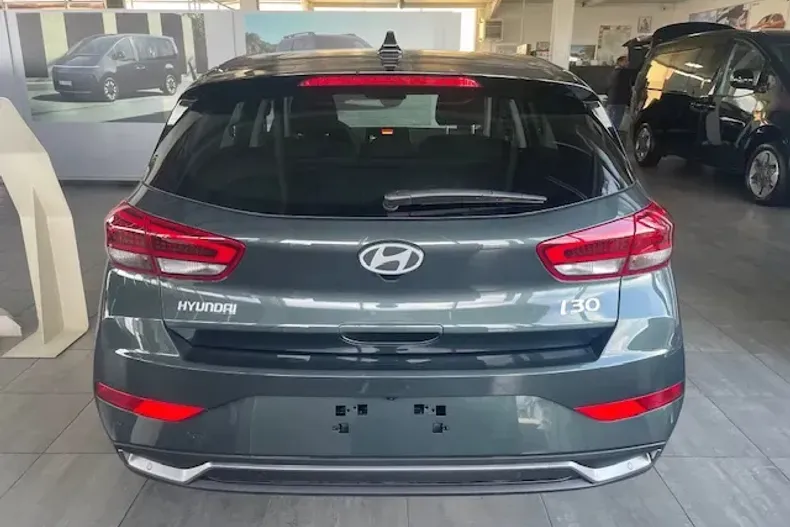 Hyundai i30 din 2025 cu 7 km - oferta HYU153549 - foto 9