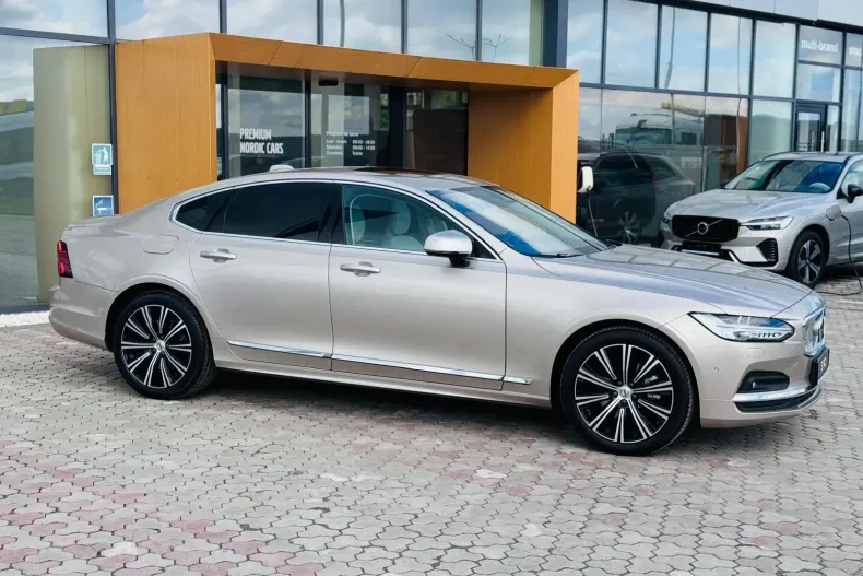 Volvo S90 din 2024 cu 5 km - oferta VOL153553 - foto 2