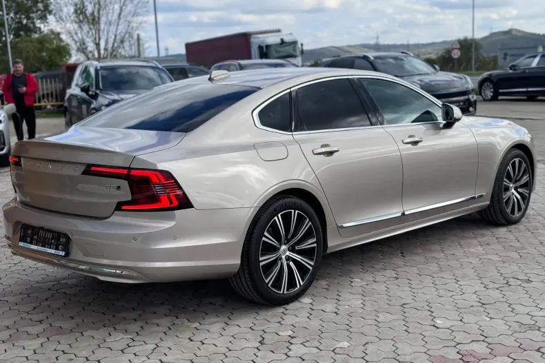 Volvo S90 din 2024 cu 5 km - oferta VOL153553 - foto 5