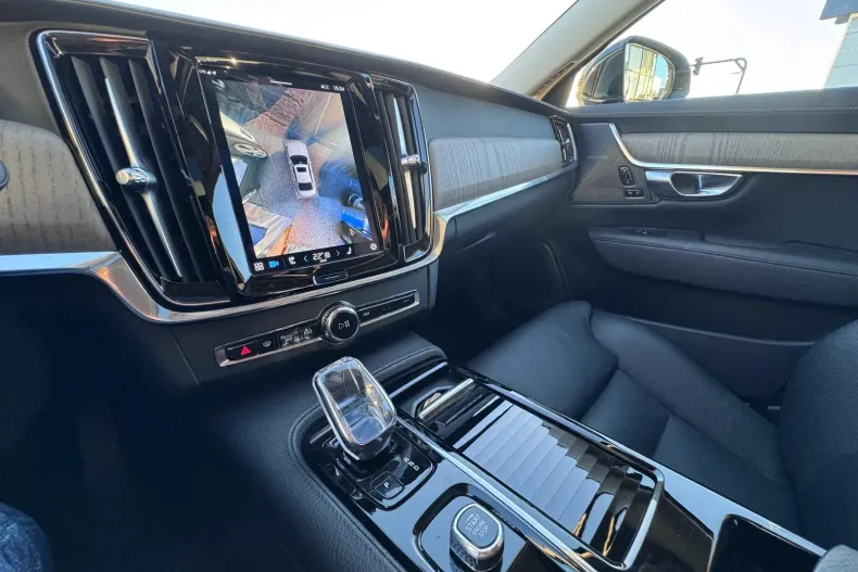 Volvo S90 din 2022 cu 47.000 km - oferta VOL153556 - foto 13