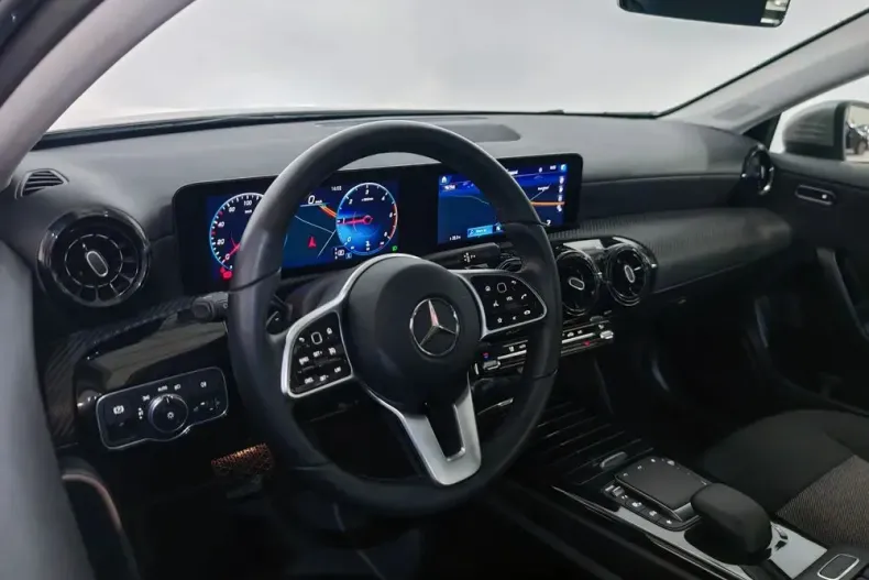 Mercedes-Benz A din 2020 cu 125.188 km - oferta MER153558 - foto 5