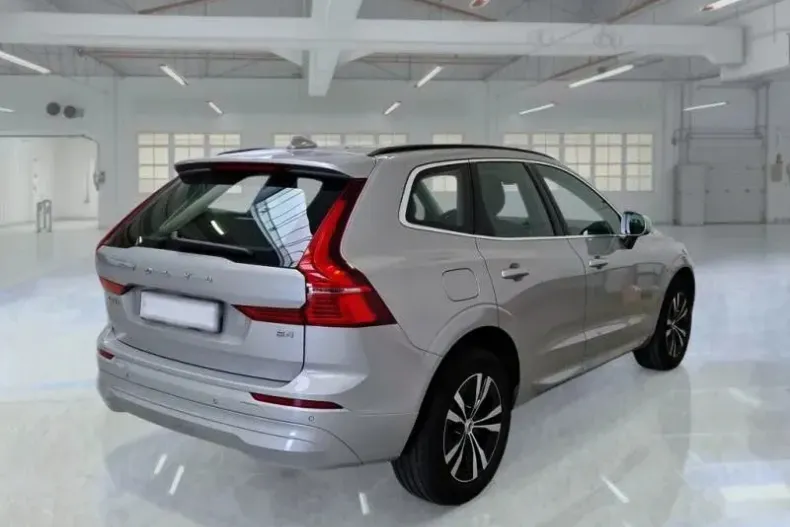 Volvo XC60 din 2021 cu 104.343 km - oferta VOL153559 - foto 4