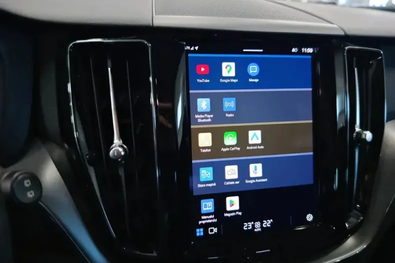 Volvo XC60 din 2021 cu 104.343 km - oferta VOL153559 - foto 13