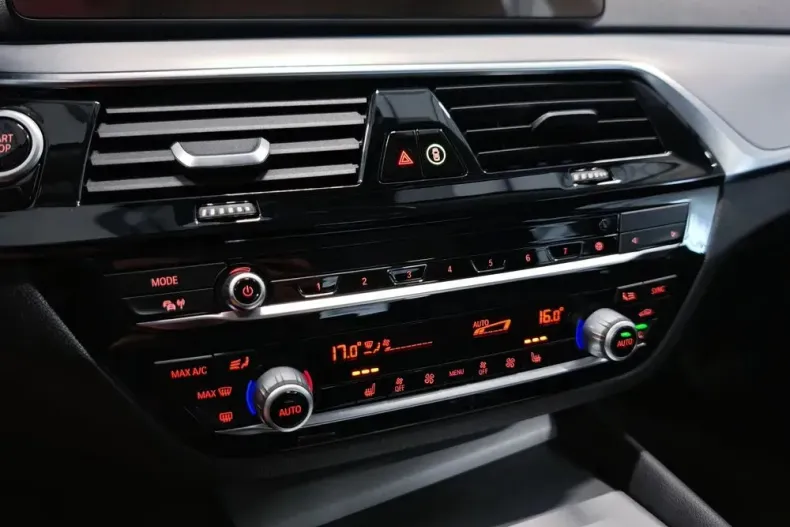 BMW Seria 5 din 2021 cu 127.339 km - oferta BMW153564 - foto 8