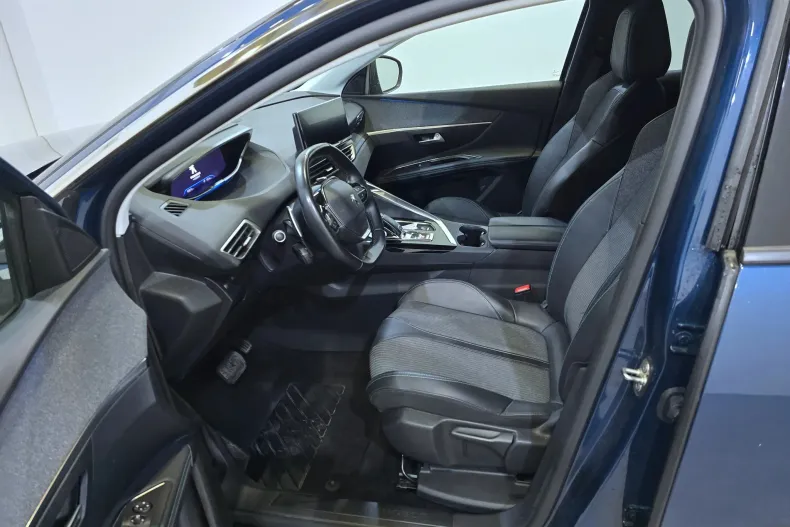 Peugeot 3008 din 2022 cu 83.814 km - oferta PEU153565 - foto 9