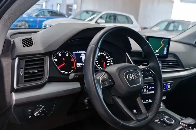 Audi Q5 din 2020 cu 123.634 km - oferta AUD153566 - foto 5