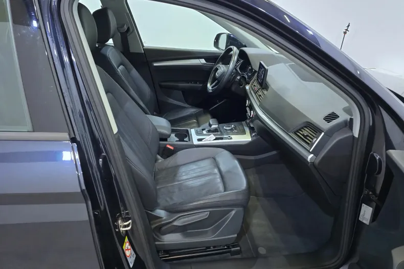 Audi Q5 din 2020 cu 123.634 km - oferta AUD153566 - foto 9