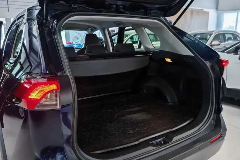 Toyota RAV4 din 2020 cu 147.005 km - oferta TOY153570 - foto 19