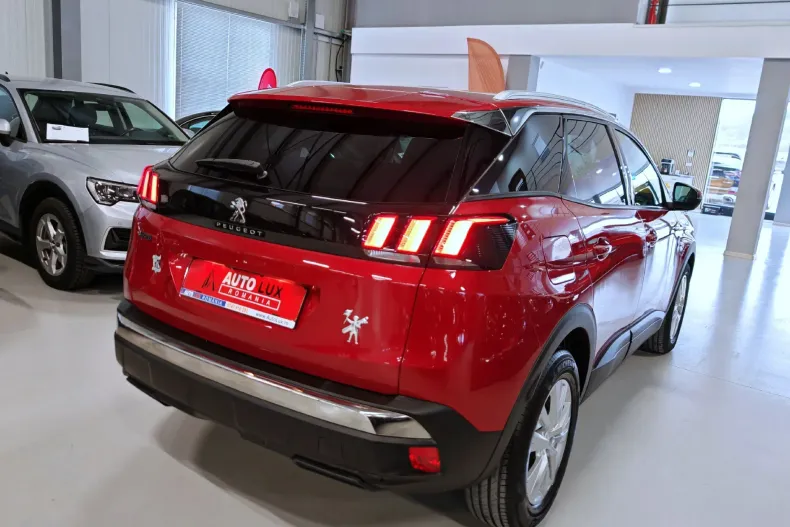 Peugeot 3008 din 2019 cu 90.489 km - oferta PEU153571 - foto 4