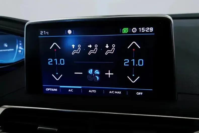 Peugeot 3008 din 2019 cu 90.489 km - oferta PEU153571 - foto 11