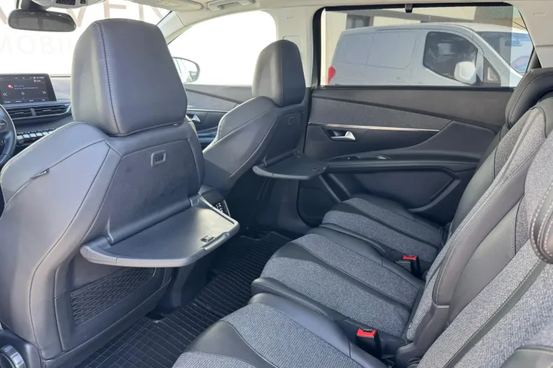 Peugeot 5008 din 2020 cu 118.720 km - oferta PEU153575 - foto 9