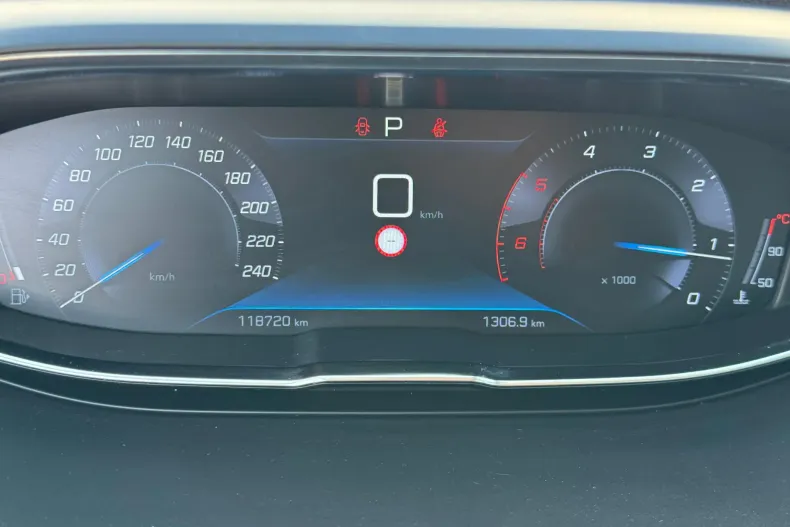 Peugeot 5008 din 2020 cu 118.720 km - oferta PEU153575 - foto 18