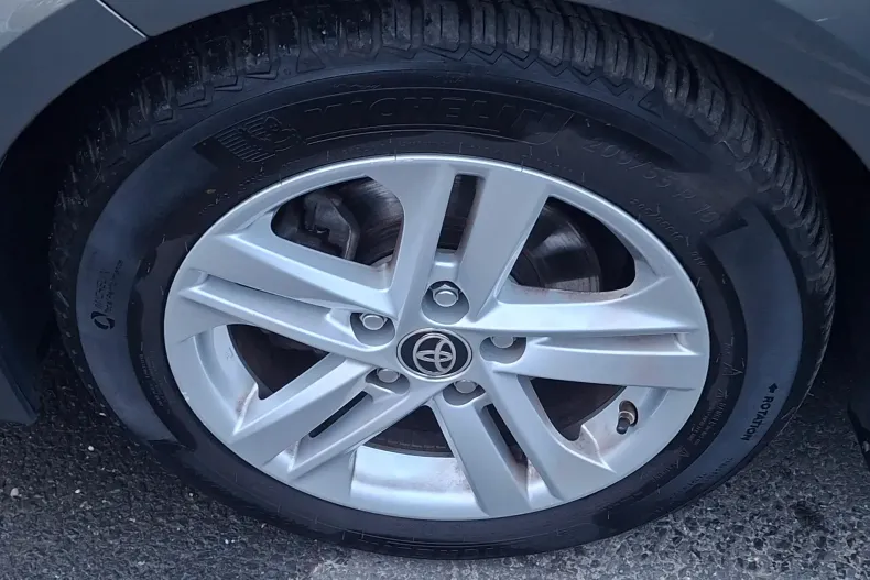 Toyota Corolla din 2020 cu 68.657 km - oferta TOY153578 - foto 27