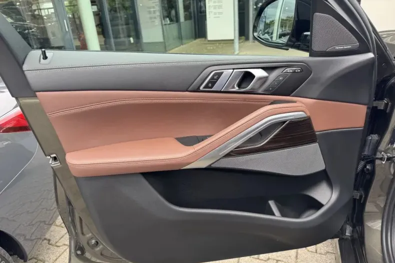 BMW X6 din 2024 cu 22.630 km - oferta BMW153581 - foto 16